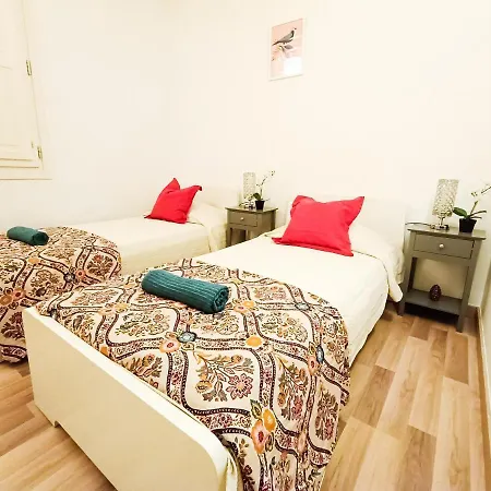 Hostel By La Boqueria Barcelona